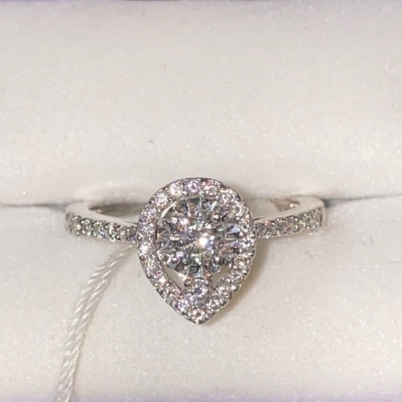 Dimond Princess ring Wedding engagement anniversary proposal ring - Picture 5 of 10